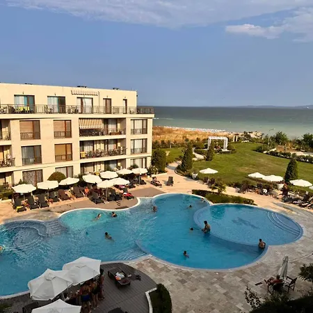 Apartment гледка към морето
